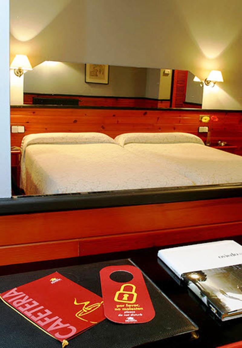 House Lomas 3* Oviedo
