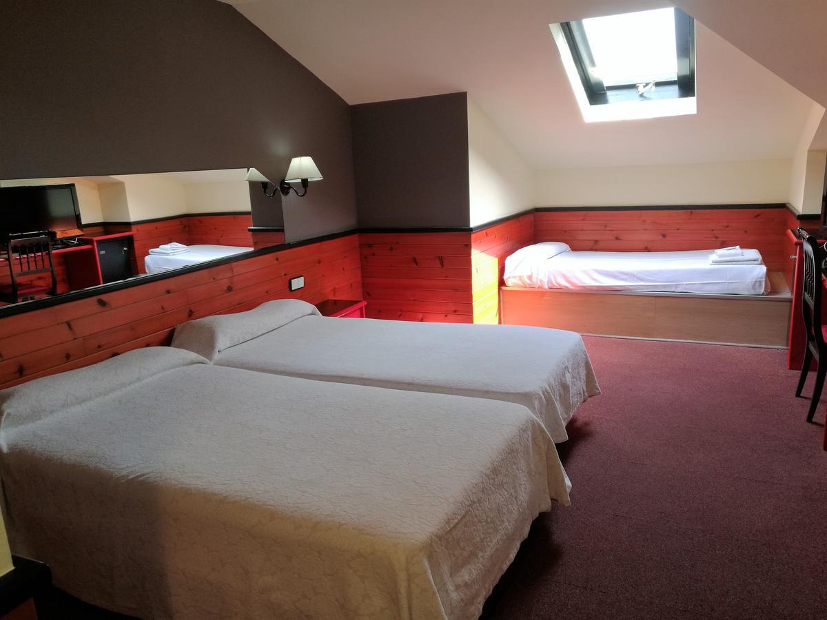 Hotel House Lomas 3*