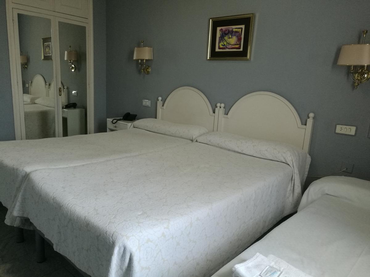 Hotel House Lomas 3*